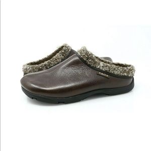 Taos Footwear Dark Brown Mules with Textured Trim